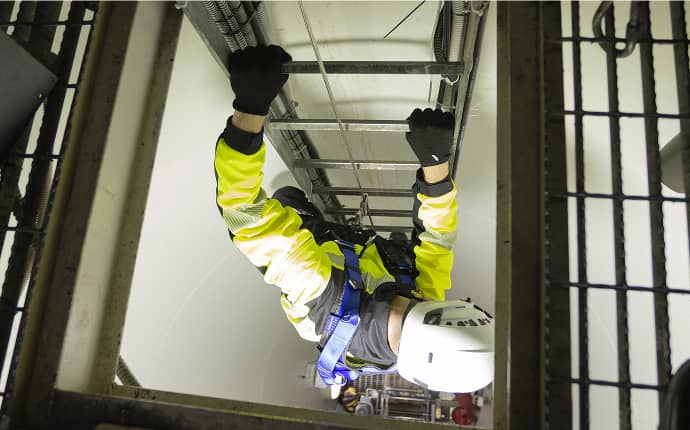 Анкерная линия для подъема и спуска